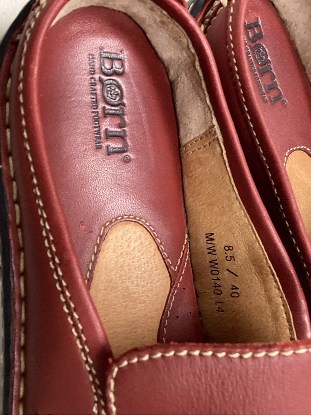 Born Leather Slip-On Clogs / Mules
Women’s Size 8.5 (EU 40)
Rich Red Leather | - Picture 5 of 8